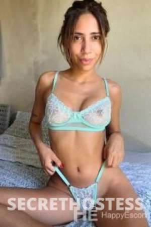 24 year old European Escort in Barcelona Lara 24Yrs Old European Escort Brown Hair Brown Eyes 160CM 