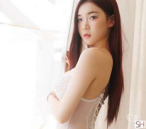 22 year old Chinese Escort in Scotland Fife . Sweet Escape in Glenrothes KY7 – Just for You ., Agency