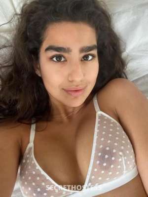 23 year old Indian Escort in Perth Indian amazing sexy girl best in bed waiting for you, Perth