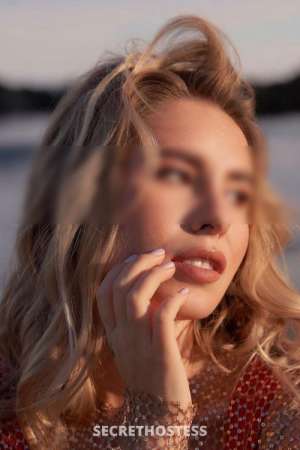 24 year old Ukrainian Escort in Berlin Djulia