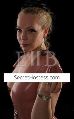 29 year old Escort in Byron Bay Lady Pamela