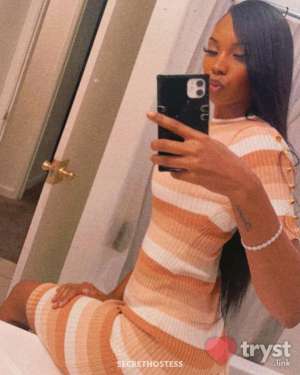 20 year old Escort in Clovis CA Layla