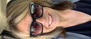 44 year old Caucasian Escort in Niagara Incall outcall online pics vids sexting warm up with me