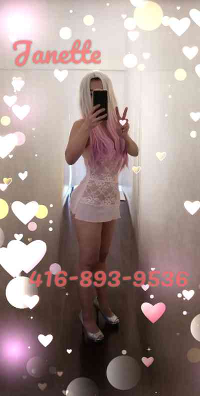 26 year old Asian Escort in Agency escort girl in: Toronto Irresistible party girl, sensual massage and gfe service 
