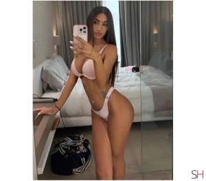 24 year old Latino Escort in Brighton East Sussex NO RUSH✅️? SARAH?PARTY GIRL?ONLY OUTCALL, Independent