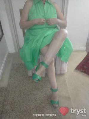 60 year old French Escort in Arlington VA Valentine - First class companion
