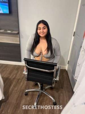 Thick &amp; short Filipina in Modesto CA