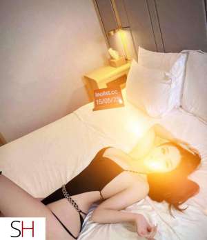 21 year old Asian Escort in Saskatoon saskatoon new arrive best service.never rushed