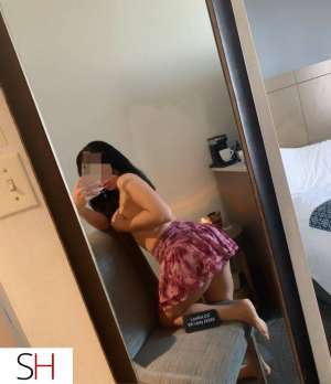23 year old Caucasian Escort in Windsor Neww in town! 1oo% pics guaranteed sweetbbjgfe good