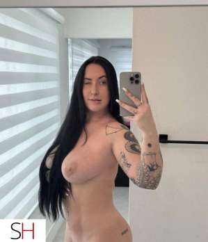 25 year old Caucasian Escort in Spruce Grove available for incall, outcall, carcall