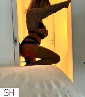 32 year old Caucasian Escort in Ottawa Heyy is m in your town for fun and give you a good time