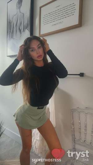 20Yrs Old Escort 164CM Tall Kelowna Image - 1