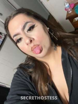 21 year old Latino Escort in Detroit MI chubby latina