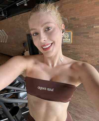 25 year old Escort in Lakewood CO ? i want your dick straight up in my ass until my booty 