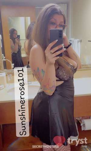 SunShine Rose - Busty PAWG Girl Next Door in Omaha NE