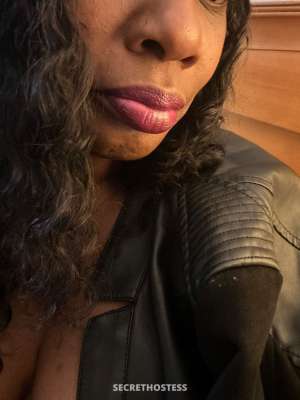 40 year old Escort in Stockton CA Hot Ebony MILF Wet and Ready Fetish Fantasy and Kink