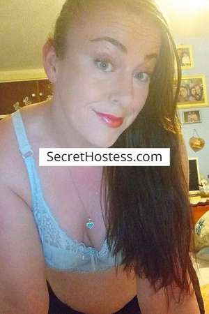 35 year old British Escort in Amethyst Cherry
