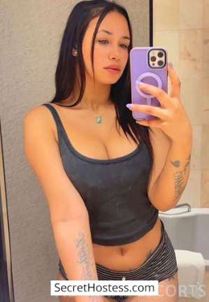 25 year old Peruvian Escort in London Amiga, Admiral Escorts Agency
