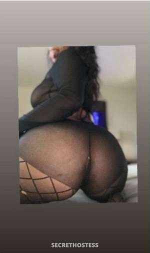30 year old Escort in Hampton VA Fat Mama come get this tight wet sweet pussy