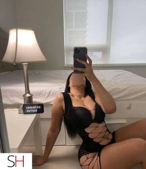 24 year old Latino Escort in Vaughan JUiiCYY Jazzy 100 ME or FREE, satisfaction guaranteed! xo