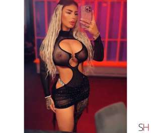 25 year old Escort in North East Lincolnshire , Independent