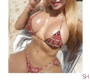 27 year old Latino Escort in Leicester , Independent