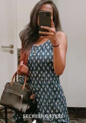 22 year old Indian Escort in Kolkata Priyanka Escort Service Home Hotel Cash, escort