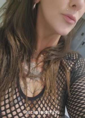 40 year old Australian Escort in Boulder Kalgoorlie Your naughty secret...... Playful, sensual kinky minx, 