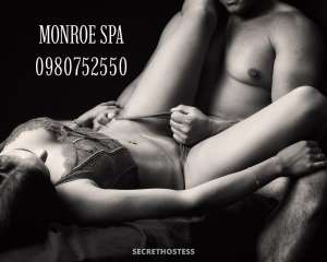 20 year old Escort in Quito Monroe Spa, escort agency