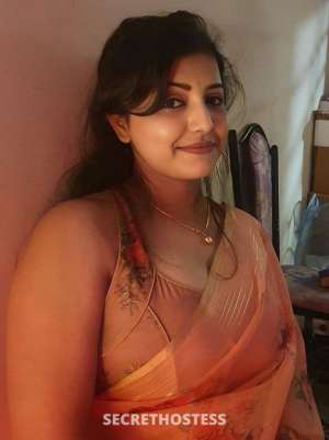 22 year old Indian Escort in Kolkata Kavya Kumari, escort