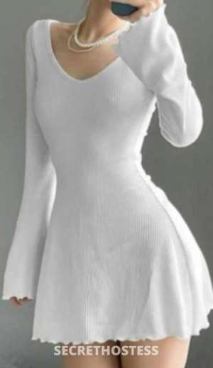 49 year old Escort in Gladstone Unicorn Sammi in Gladstone Now