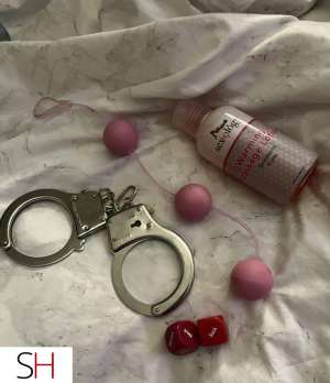 20Yrs Old Escort London Image - 7