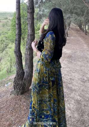 24 year old Asian Escort in Baghdad Leilani, masseuse