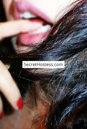 37 year old Caucasian Escort in Milan Giulia, Independent