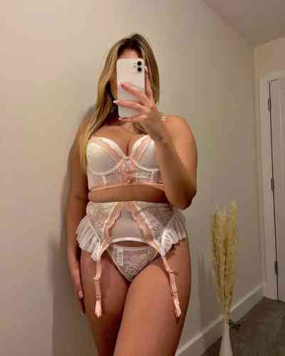 27 year old Escort in Aalen I'm available for sex hookup