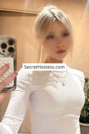 23 year old Caucasian Escort in Munich Dulce, Agency