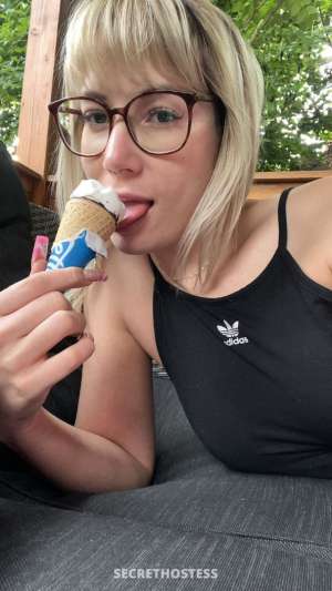 26 year old Caucasian Escort in Okinawa real&amp; love Legit, Ready to Hook up🍆 Fun to meet