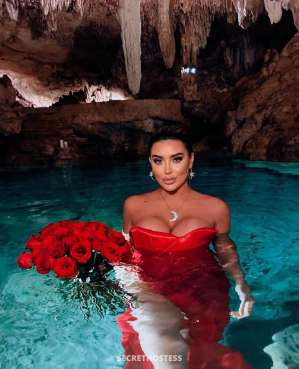 25 year old English Escort in London British Elite Joanna Outcall Only, escort