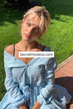 24 year old Caucasian Escort in Munich Lolita, Agency