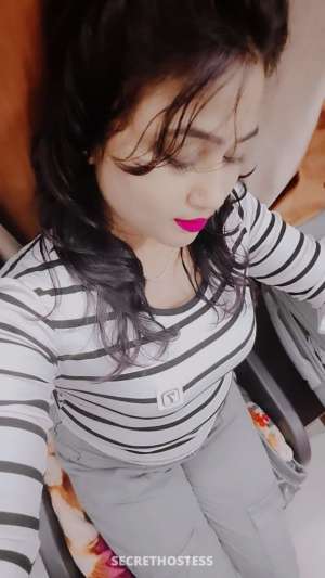 20 year old Asian Escort in Kolkata CASH PAYMENT CALL GIRLS KOLKATA ESCORTS, escort