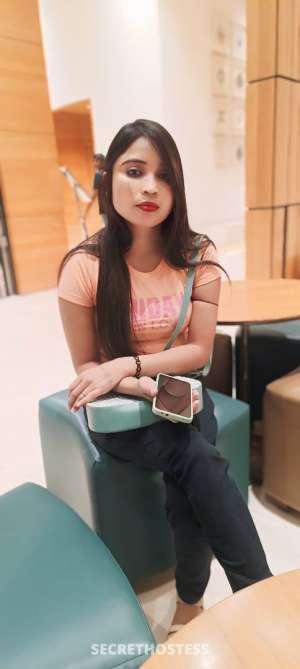 22 year old Indian Escort in Kolkata Shivani Escorts Cash Payment, escort