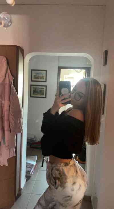 25 year old Escort in Aberdyfi Hey I'm here for serious Hookup ? ????Bareback,