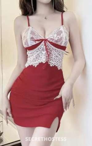 32 year old Asian Escort in Toowoomba New girl in town . Long black hair. . Beautiful girl, 