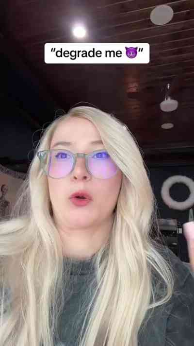 25 year old Escort in Cold Lake I’m available for in call or out call