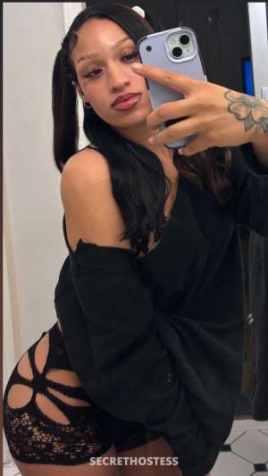LuckiestAlive 24Yrs Old Escort Phoenix AZ Image - 2