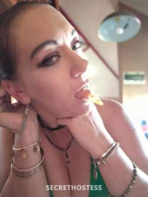 44 year old Australian Escort in Mandurah Discrete Australian Escort x Relishes ur Cock x Pure 