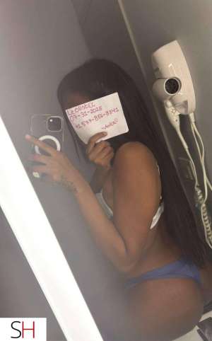 19 year old Latino Escort in Calgary NEW 19Yr LATINA IN TOWN READY TO HAVE FUN