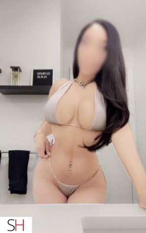20 year old Caucasian Escort in Ottawa Upscale brunette courtesan