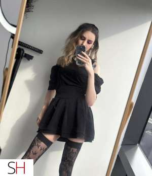 24 year old Caucasian Escort in Fort St. John Hot, horny &amp; Ready . Delivery party favor everywhere