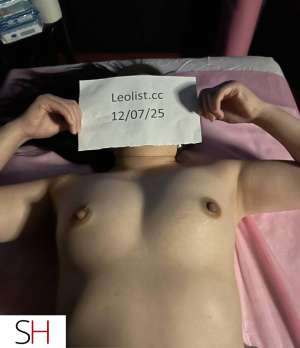 26 year old Asian Escort in Barrie Sakura Spa - Grand Reopening